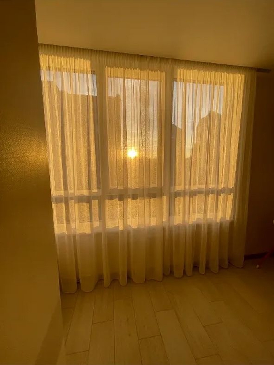 Продажа 3-комнатной квартиры 77 м²