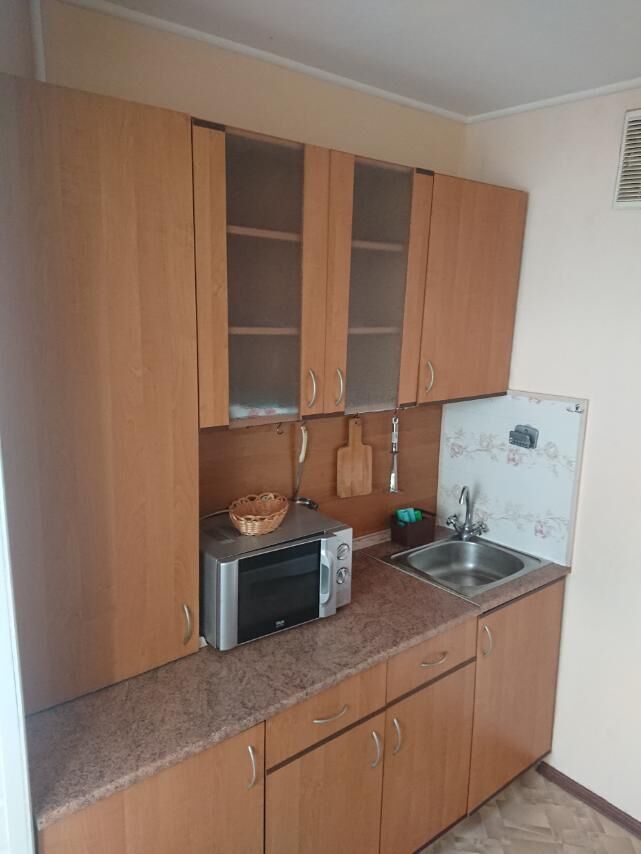 Оренда 1-кімнатної квартири 29 м², Перемоги просп., 91