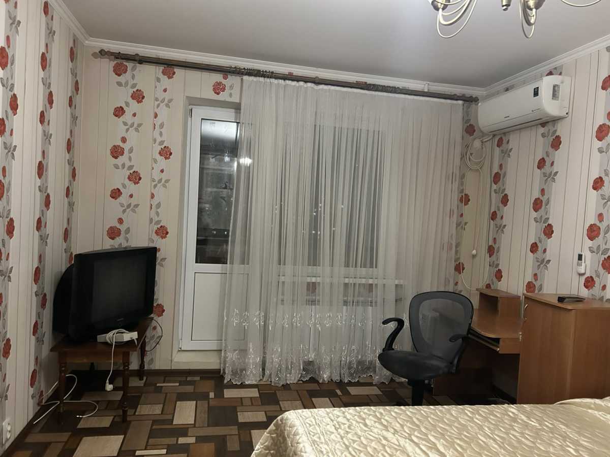 Аренда комнаты/части квартиры, Александра Олеся ул., Сабурова, 18