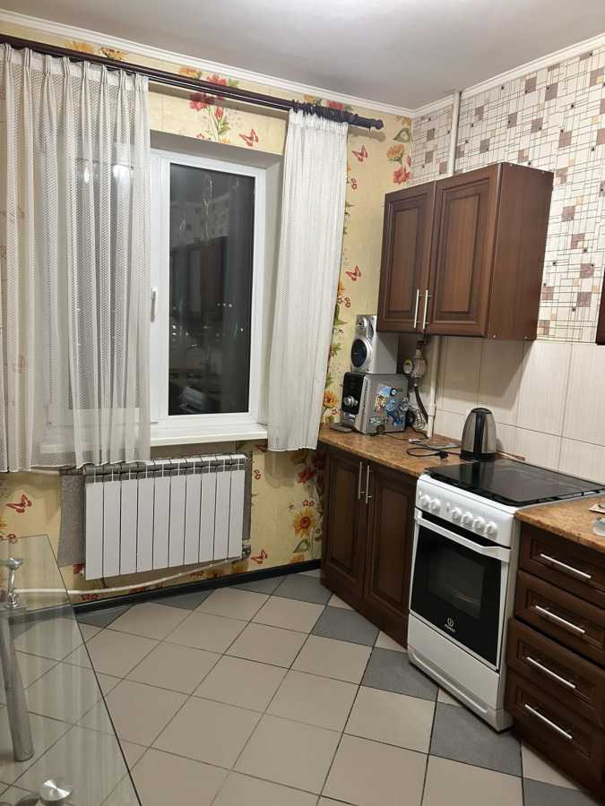 Аренда комнаты/части квартиры, Александра Олеся ул., Сабурова, 18