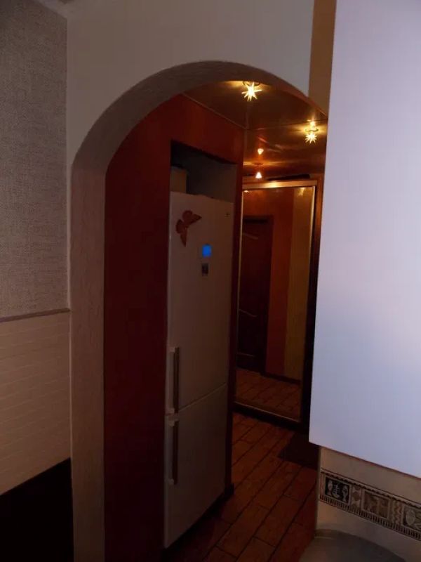 Продажа 3-комнатной квартиры 60 м², Илларионовская ул.