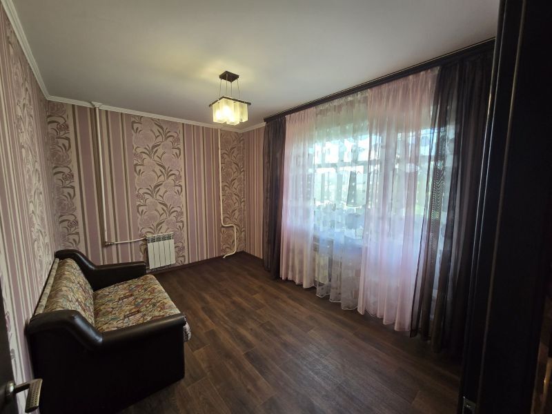 Продажа 4-комнатной квартиры 83 м², Мануйловский просп.