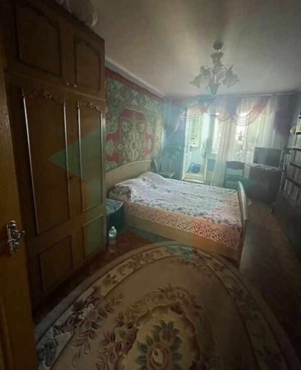 Продажа 3-комнатной квартиры 70 м², Донецкое шоссе