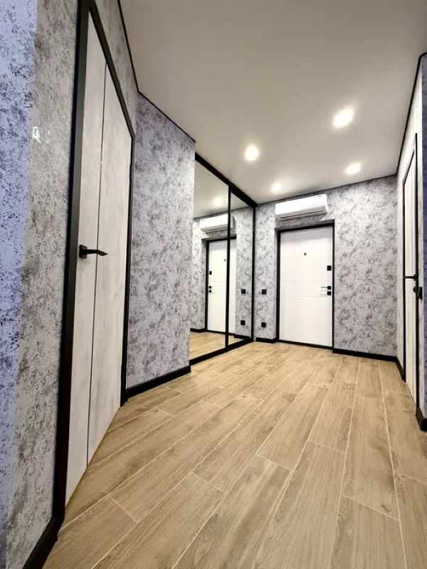 Продажа 1-комнатной квартиры 42 м², Запорожское шоссе, 28Ф