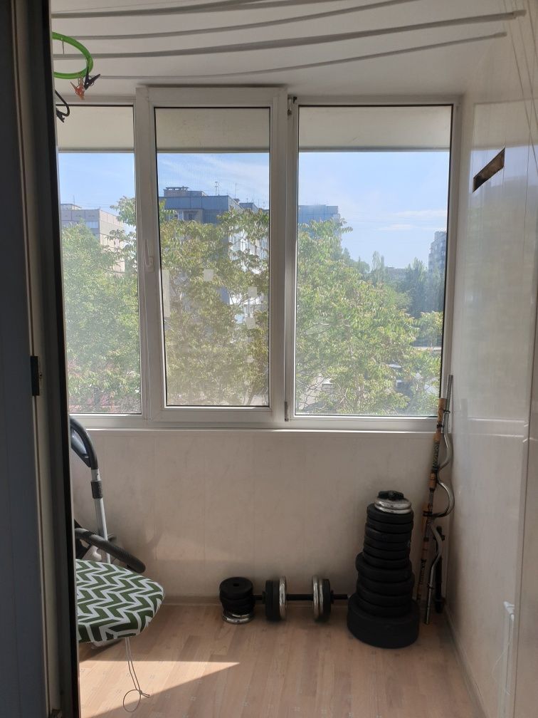 Продажа 3-комнатной квартиры 65 м², Терещенковская ул.