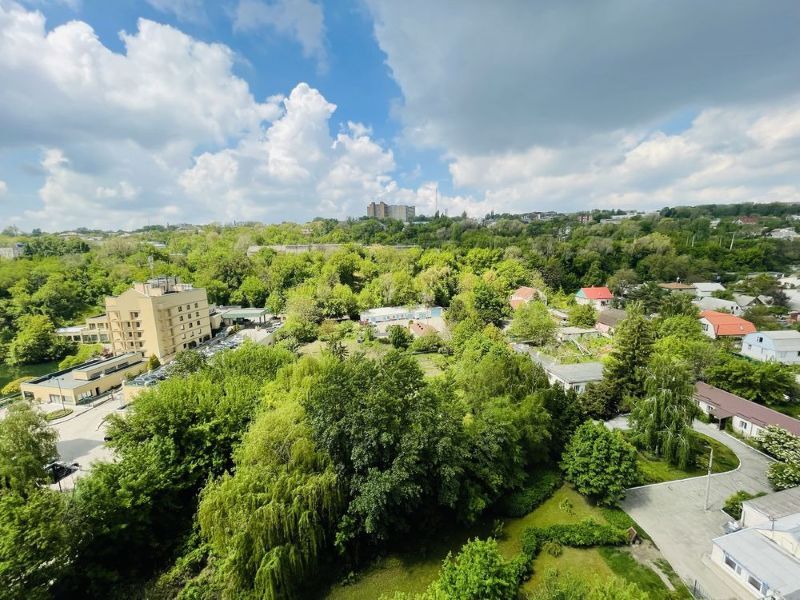 Продажа 1-комнатной квартиры 50 м², Набережная Победы ул., 44