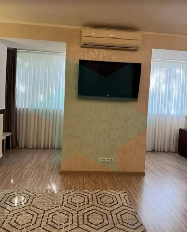 Продажа 2-комнатной квартиры 103 м², Богданова ул.