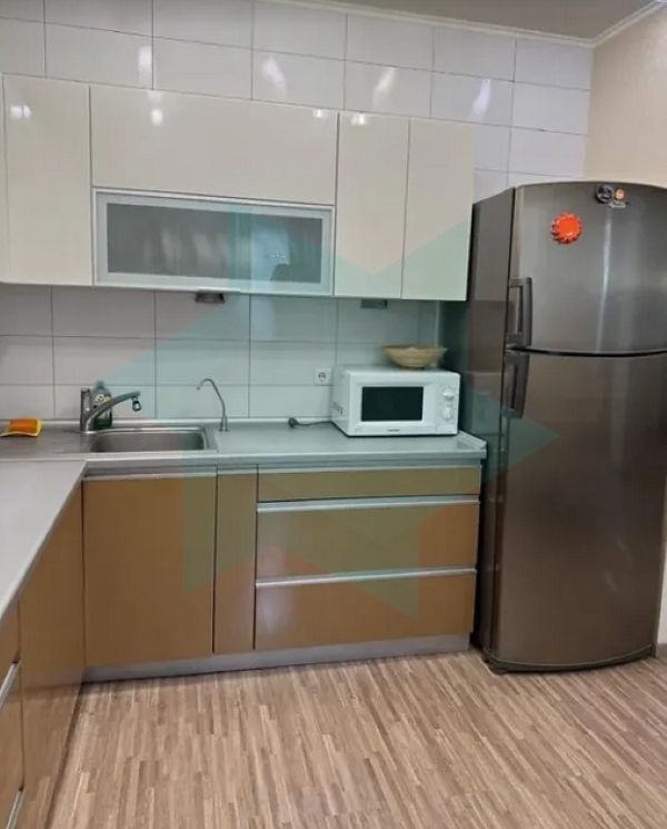 Продажа 2-комнатной квартиры 103 м², Богданова ул.