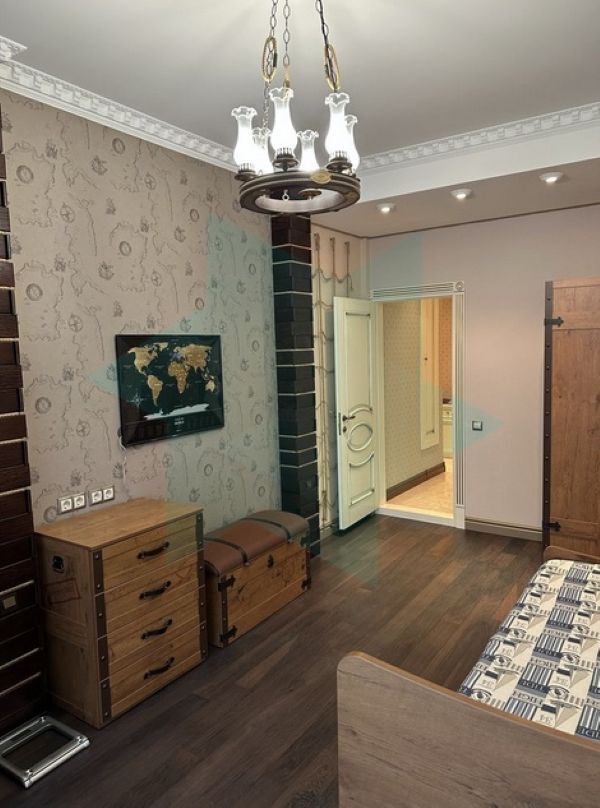 Аренда 2-комнатной квартиры 72 м², Симферопольская ул., 2