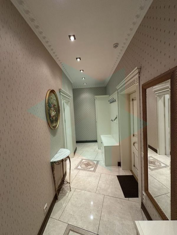 Аренда 2-комнатной квартиры 72 м², Симферопольская ул., 2