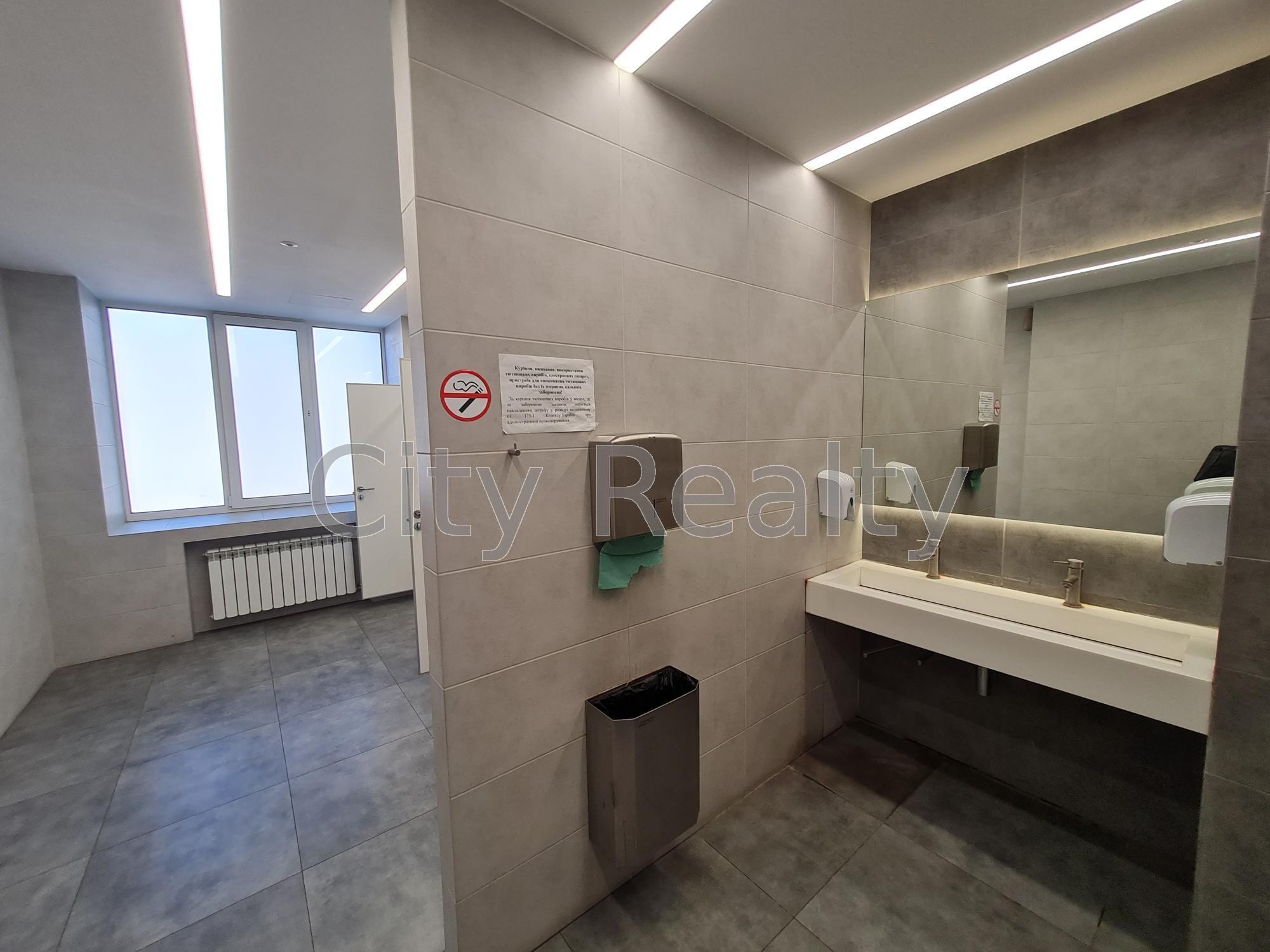 Аренда офиса 93 м², Крещатик ул., 7/11