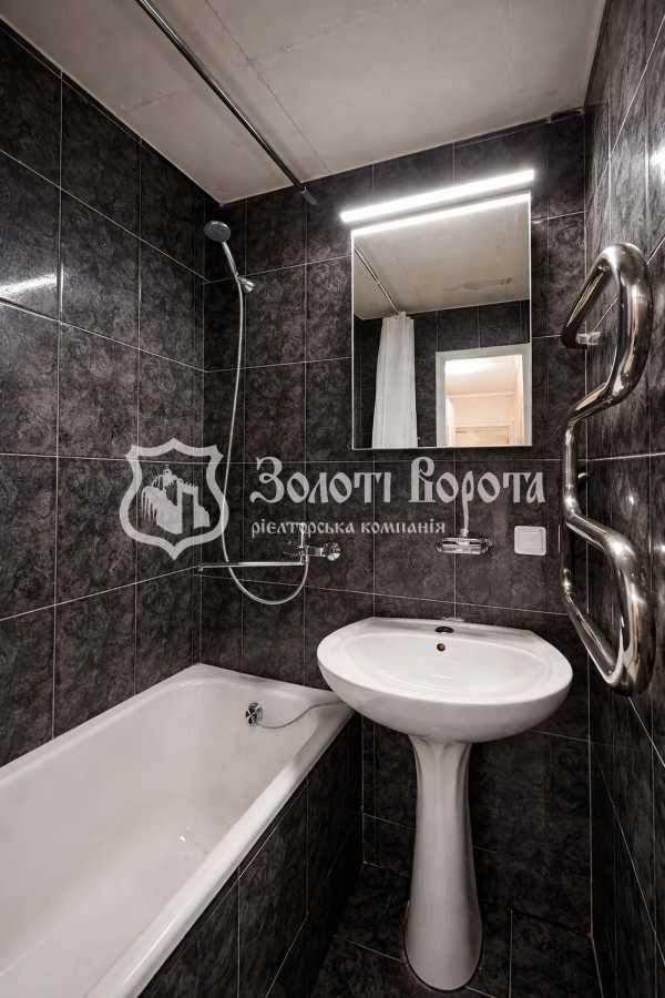 Продаж 2-кімнатної квартири 47 м², Володимира Покотило вул., 1