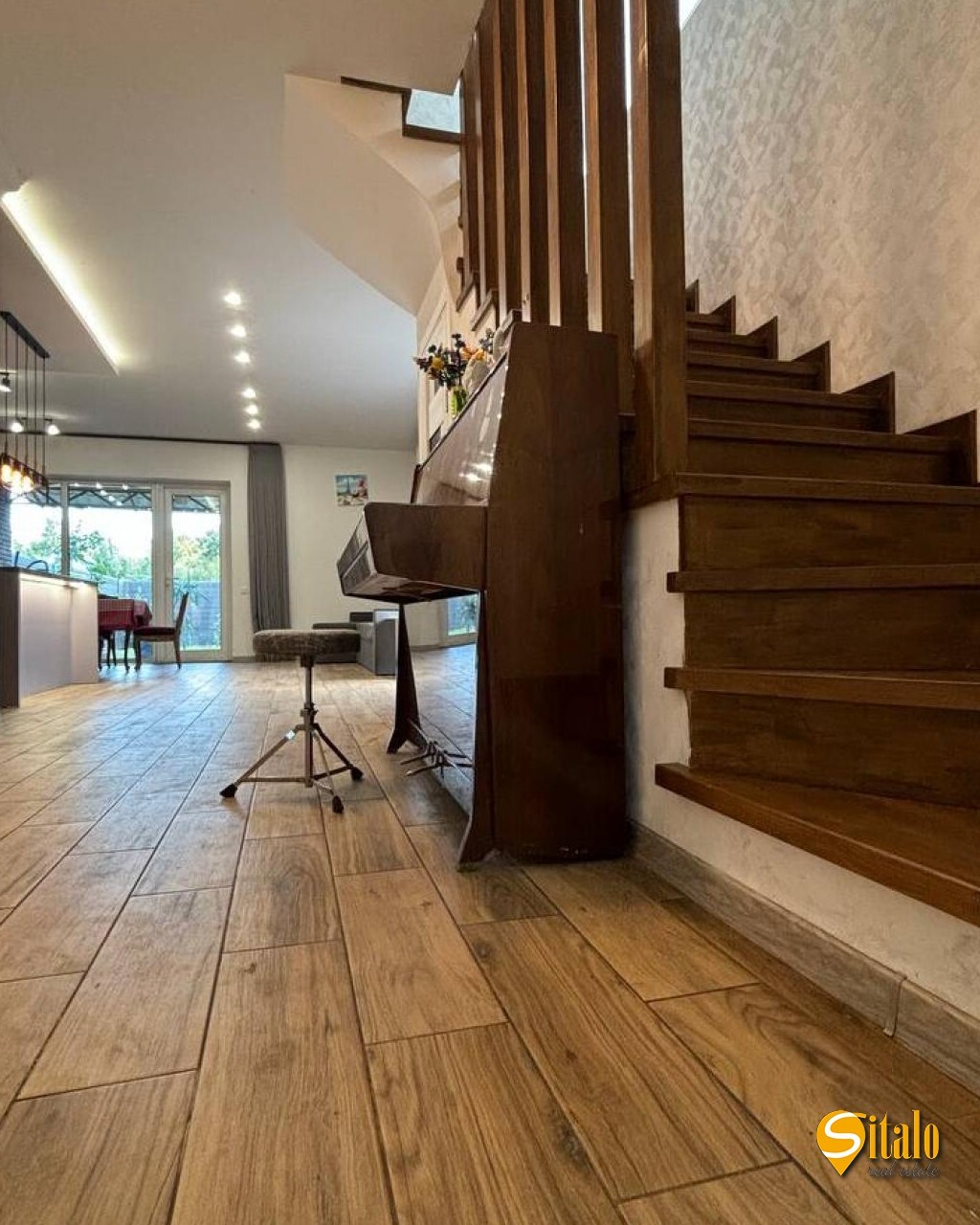 Оренда будинку 165 м², 52-а Садова вул.