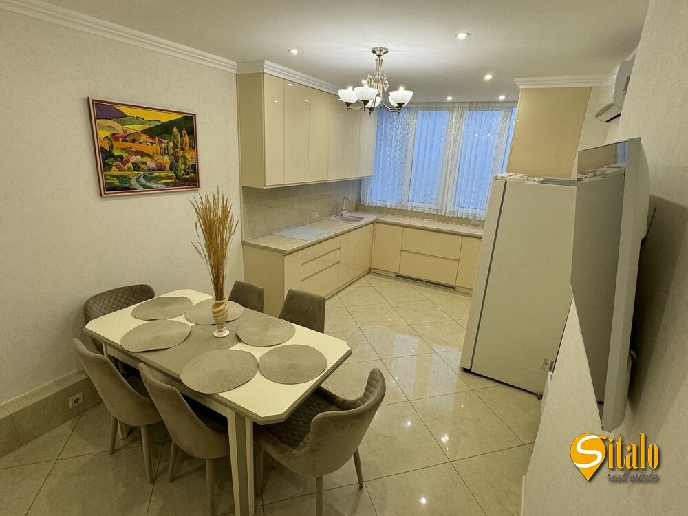 Продажа 4-комнатной квартиры 80 м², Каховская ул., 62А