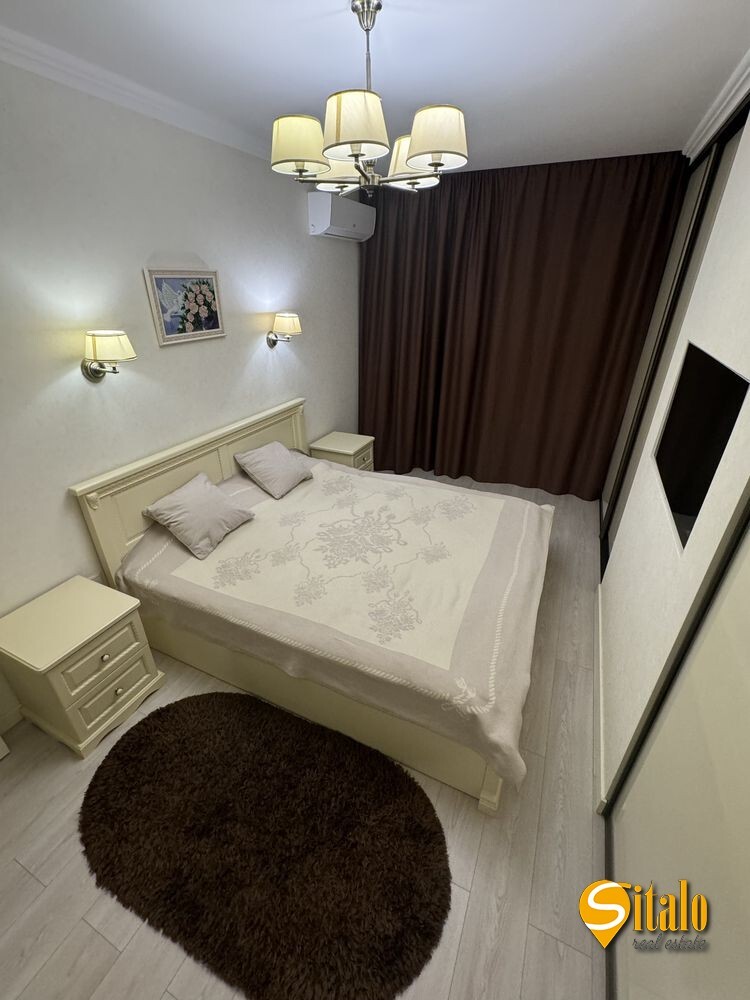 Продажа 4-комнатной квартиры 80 м², Каховская ул., 62А