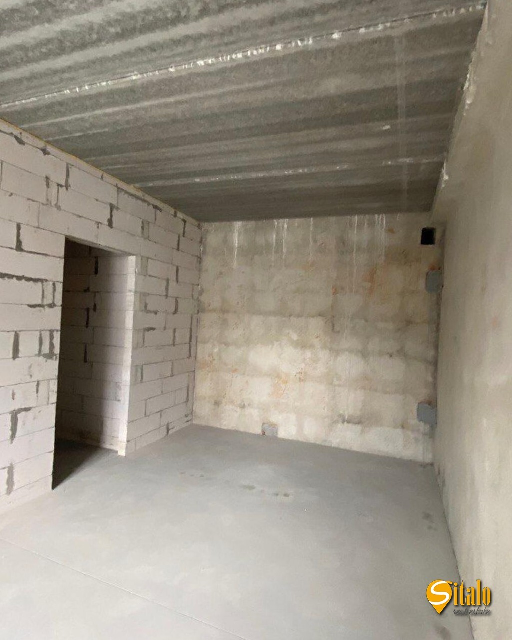 Продаж 2-кімнатної квартири 61 м², Михайла Максимовича вул., 24