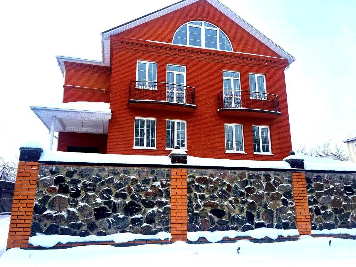 Продажа дома 373 м², Озерна, 2