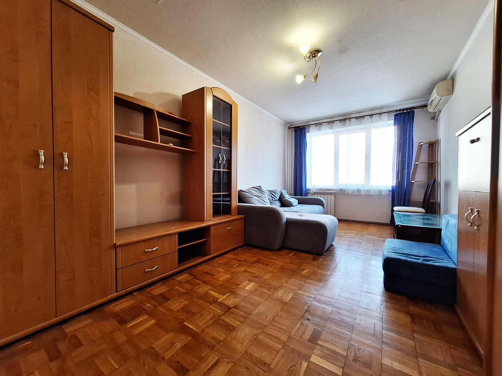 Аренда 1-комнатной квартиры 34 м², Оболонская пл., 3