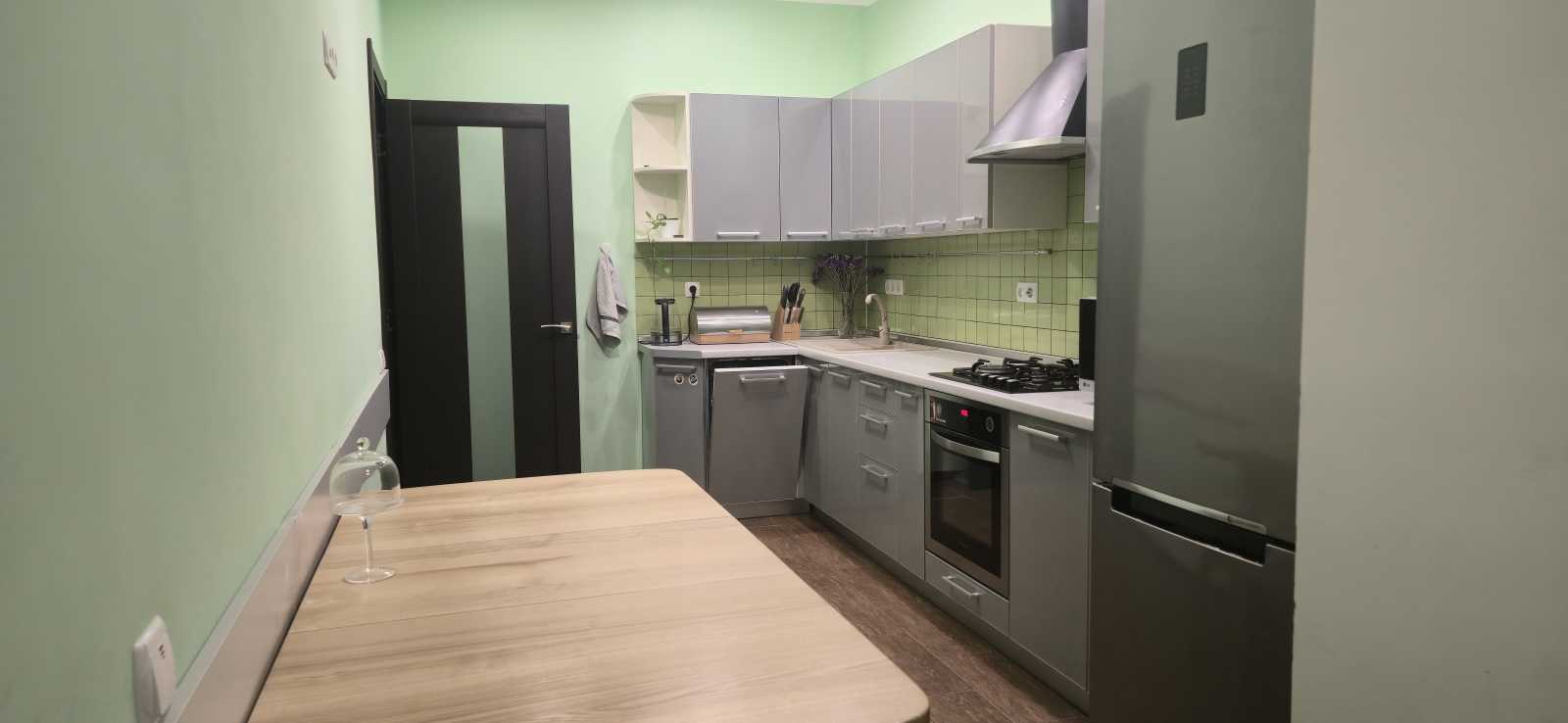 Продажа 2-комнатной квартиры 65.7 м², Садовая ул., 1В