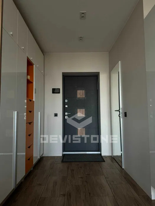 Оренда 2-рівневої квартири 135 м², Бережанська вул., 15