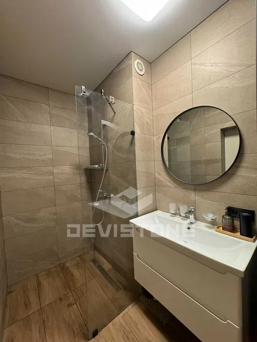 Оренда 2-рівневої квартири 135 м², Бережанська вул., 15