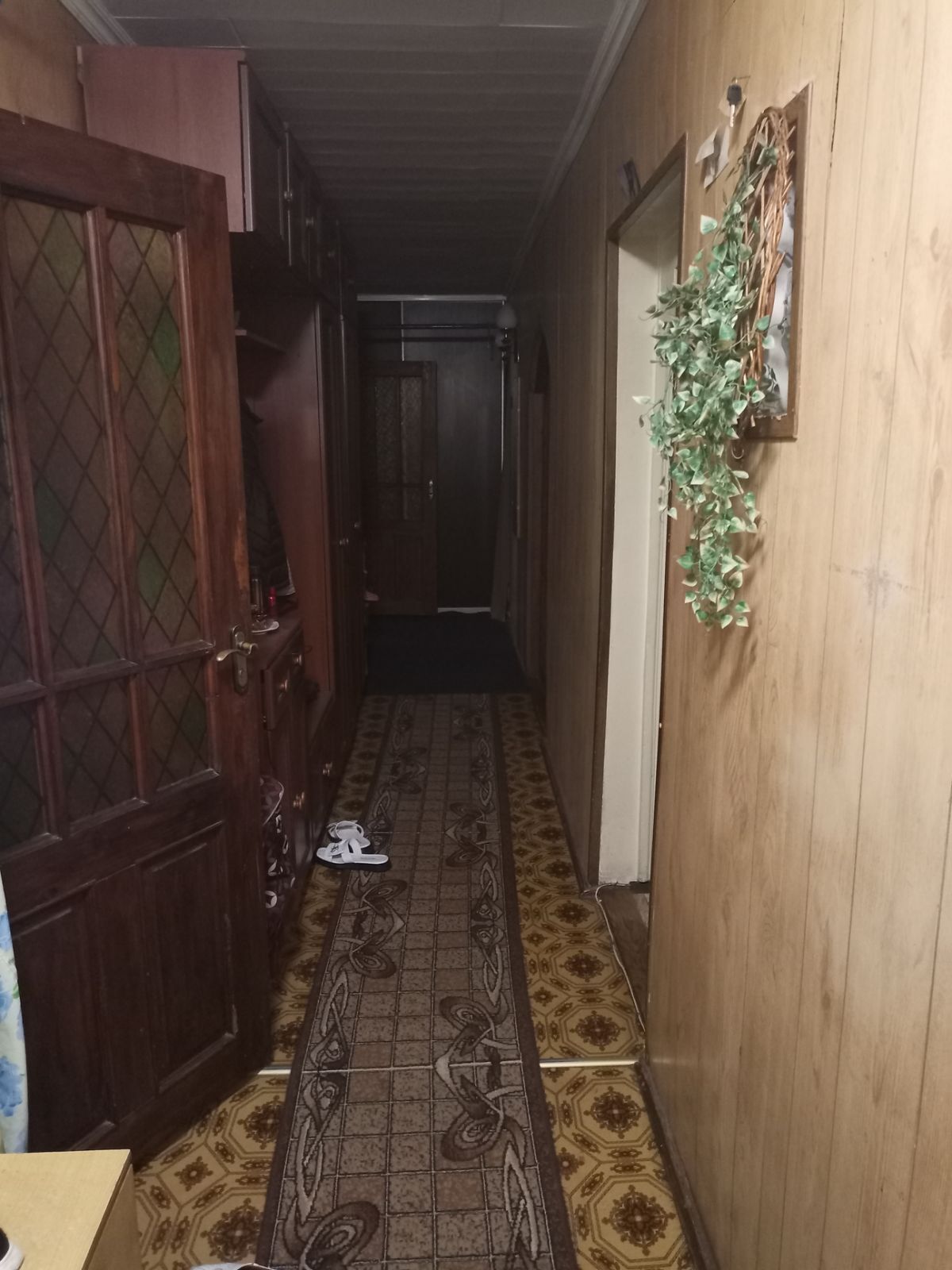 Продажа 4-комнатной квартиры 100 м², Новаторов ул.