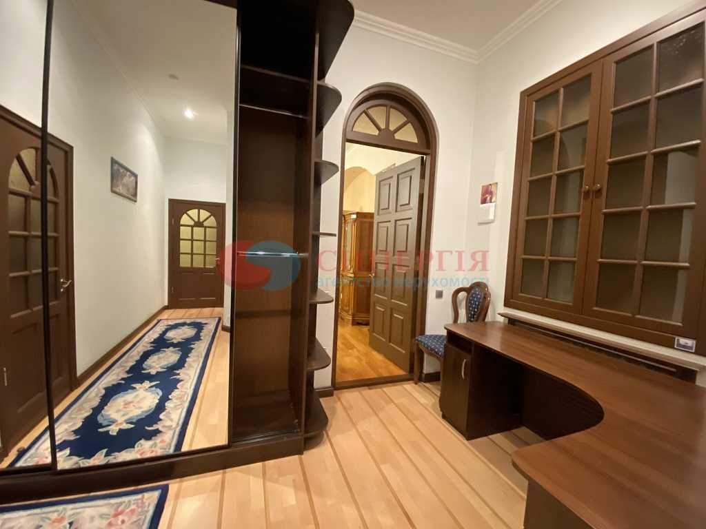 Оренда 3-кімнатної квартири 140 м², Пушкінська вул., 32Б