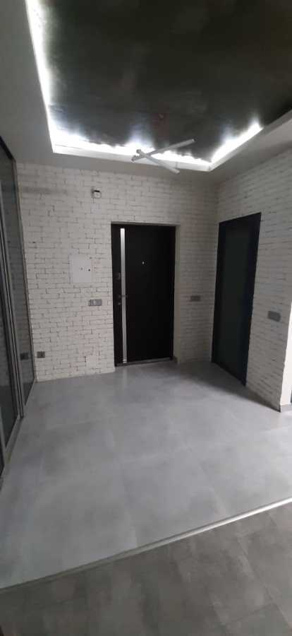 Продажа 1-комнатной квартиры 45 м², Михаила Котельникова ул., Драгоманова, 2а