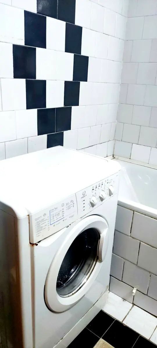 Аренда 1-комнатной квартиры 35 м², Академика Глушко просп.