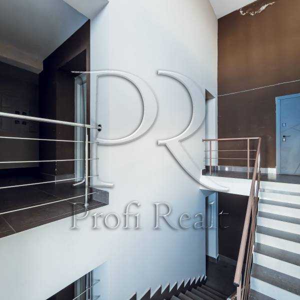 Продажа 1-комнатной квартиры 45 м², Петрівська вулиця, 1