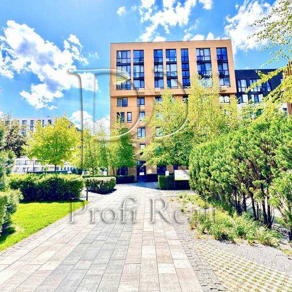 Продажа 2-комнатной квартиры 87 м², Салютная ул., 2