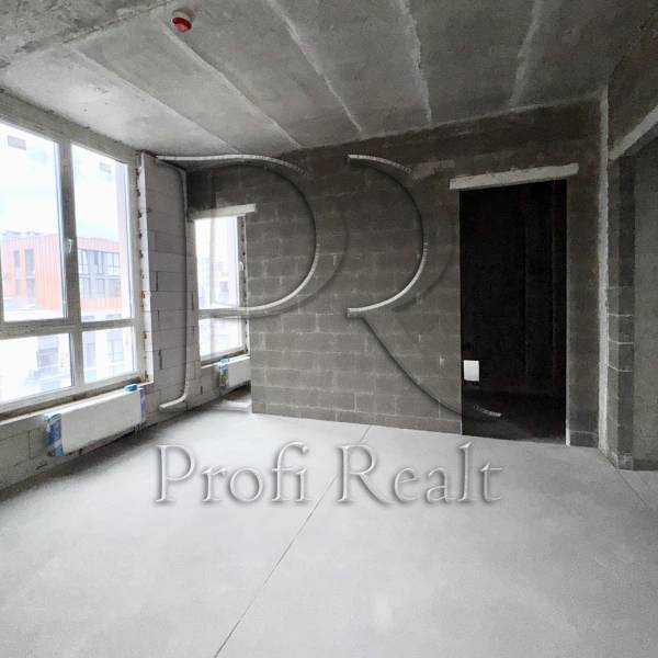 Продажа 2-комнатной квартиры 87 м², Салютная ул., 2