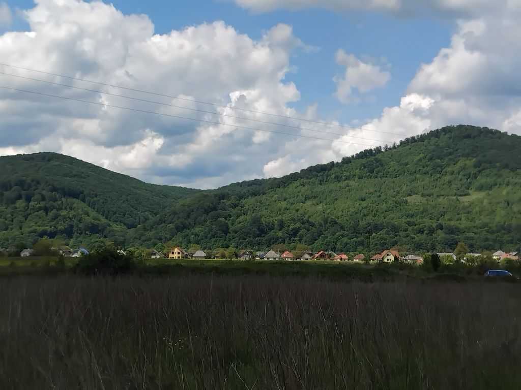 Продажа участка для строительства производства 150 соток, Визволення