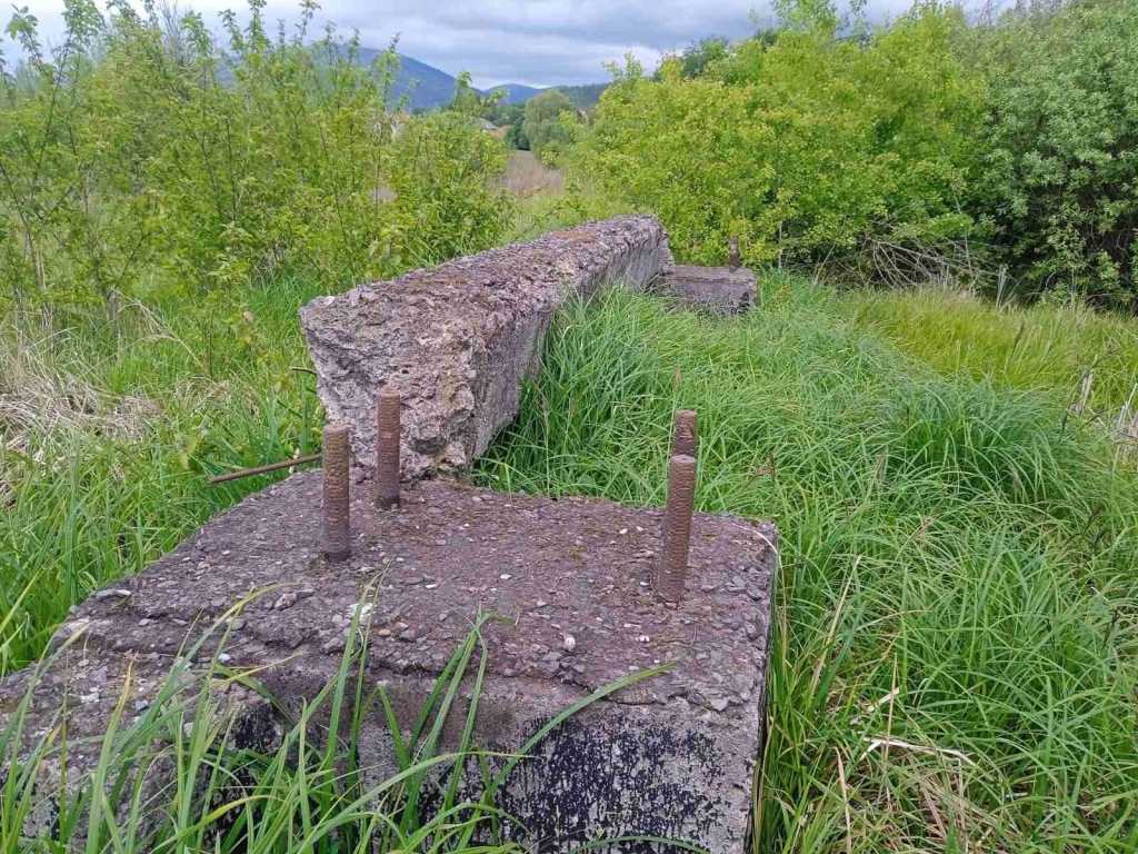 Продажа участка для строительства производства 150 соток, Визволення