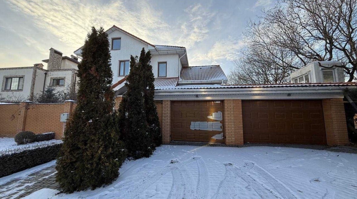 Продажа дома 301 м²