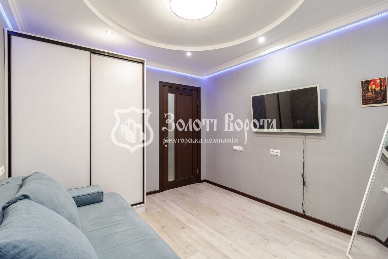 Продажа 3-комнатной квартиры 56.1 м², Шолом-Алейхема ул., 13
