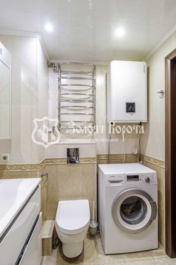 Продажа 3-комнатной квартиры 56.1 м², Шолом-Алейхема ул., 13