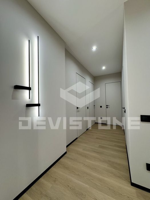 Продажа 3-комнатной квартиры 76 м², Ивана Выговского ул.