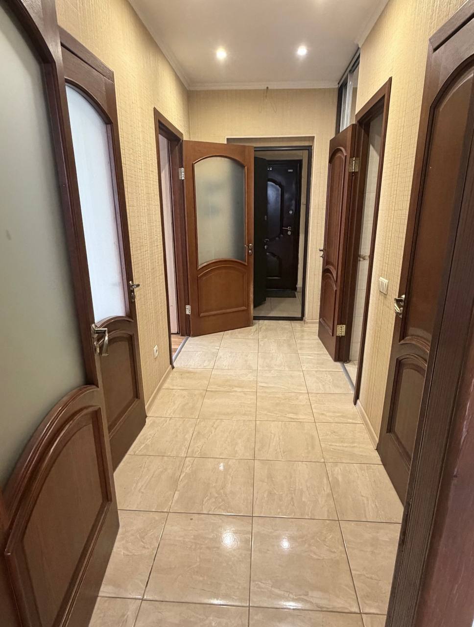 Продажа 2-комнатной квартиры 60 м², Разумовская ул., 10/12