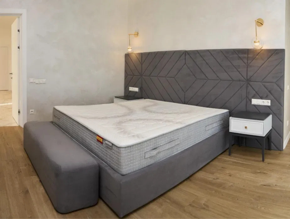 Оренда будинку 488 м², Виноградна вул.