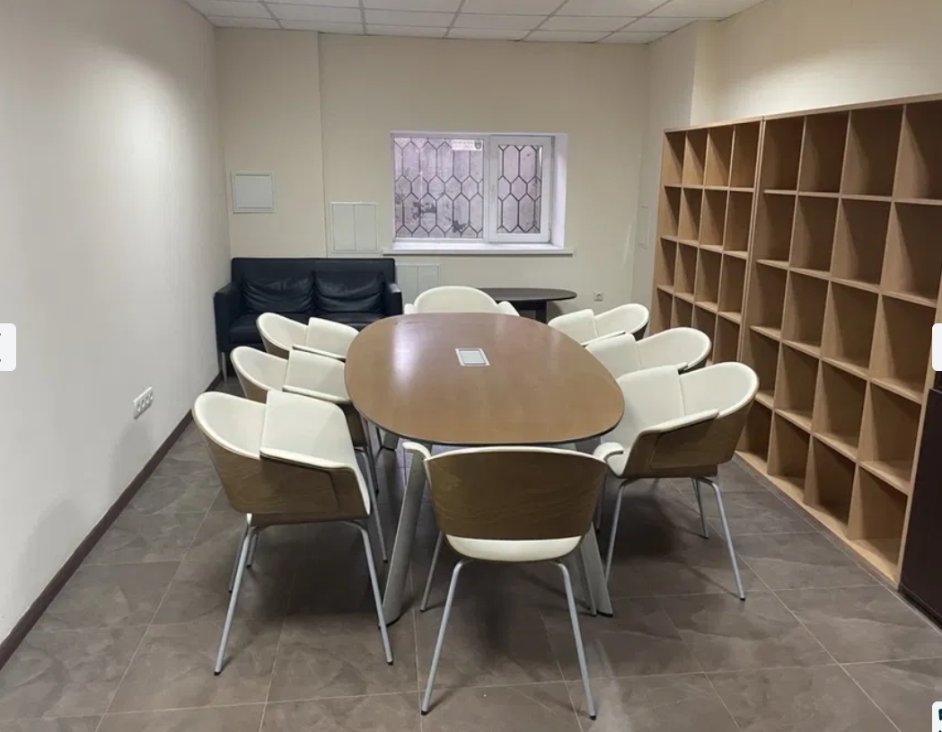 Аренда офиса 116 м², Тополевая ул.