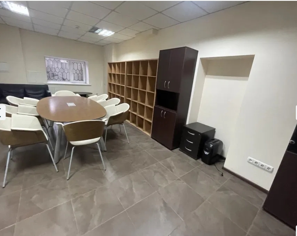 Аренда офиса 116 м², Тополевая ул.