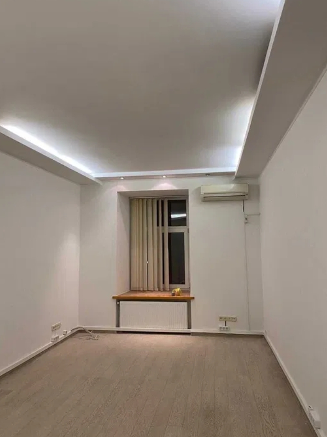 Аренда офиса 215 м², Чайковского пер.