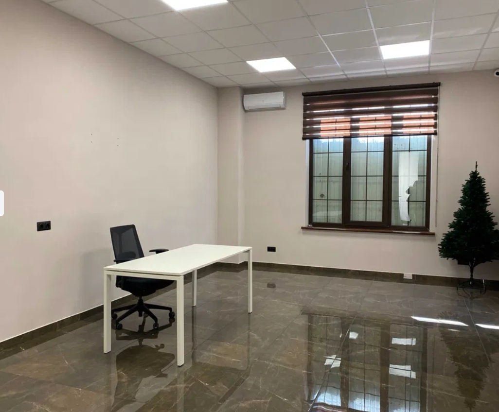Аренда офиса 300 м², Черняховского ул.
