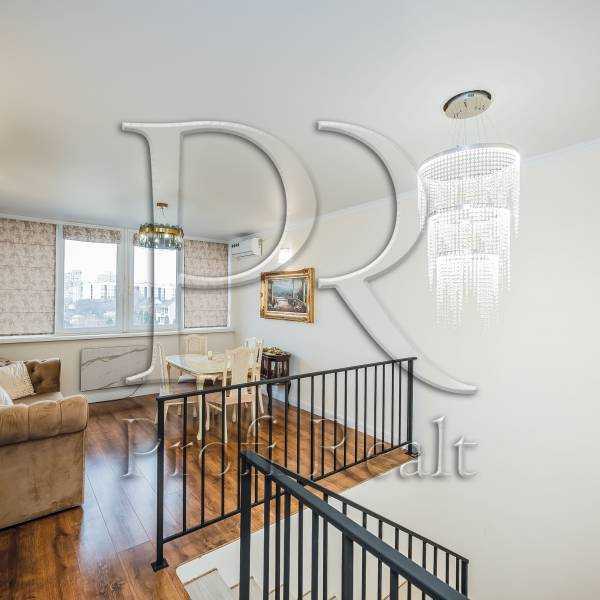 Продажа 3-комнатной квартиры 81 м², Пожарского ул., 16Б