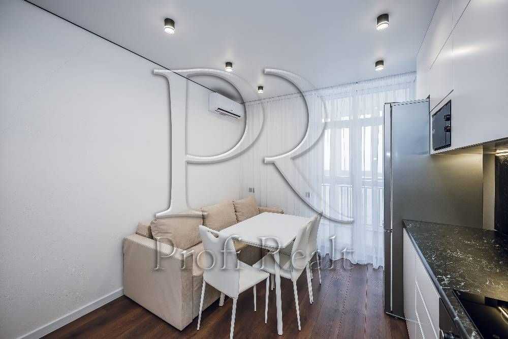 Продажа 1-комнатной квартиры 43 м², Академика Глушкова просп., 1 ПАВ 5