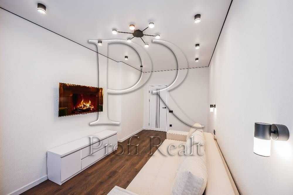 Продажа 1-комнатной квартиры 43 м², Академика Глушкова просп., 1 ПАВ 5