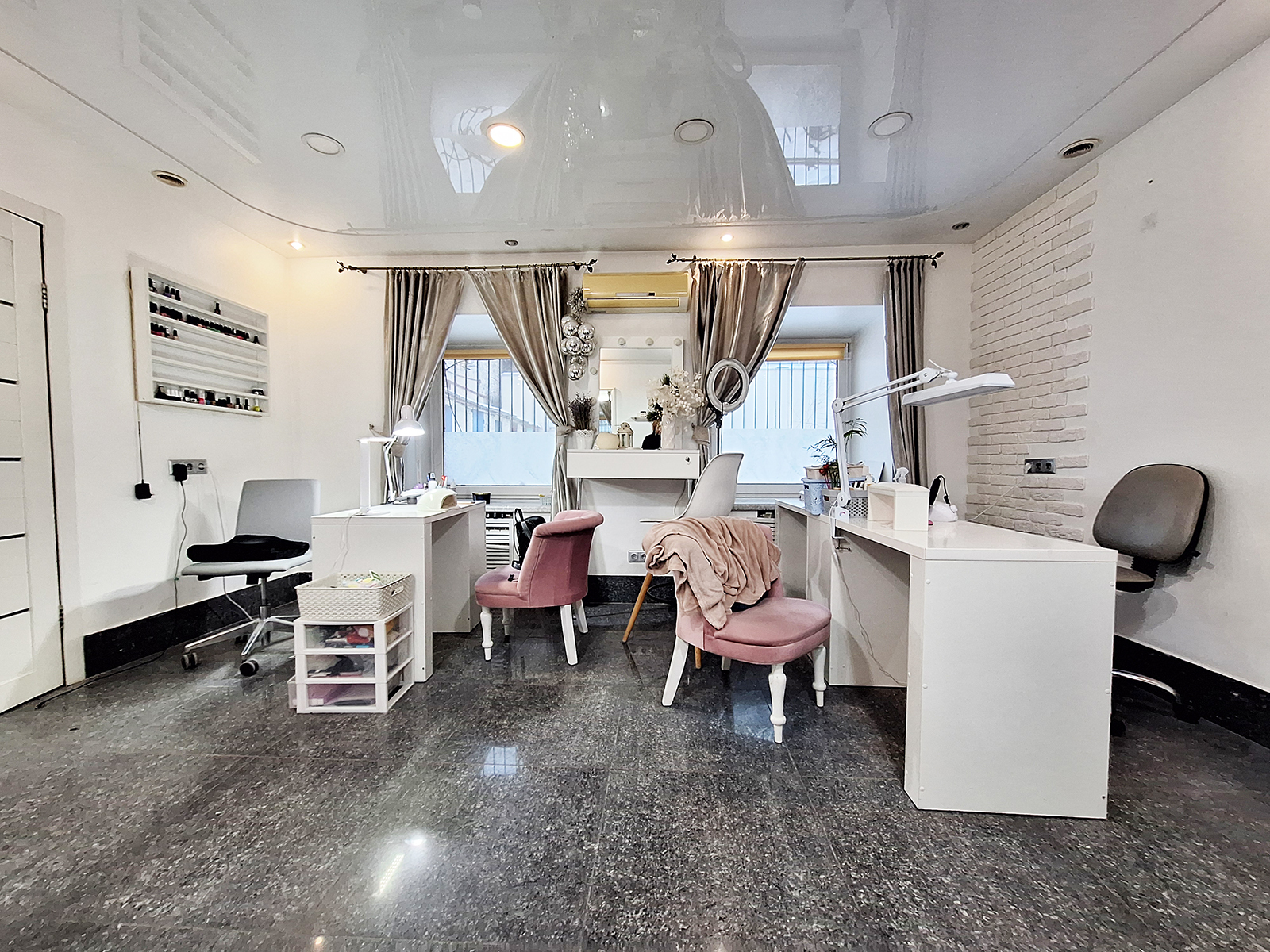 Продажа салона красоты 58 м², Ильинская ул., 10