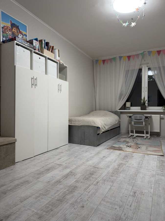 Продажа 2-комнатной квартиры 71 м², Балтийский пер., 5