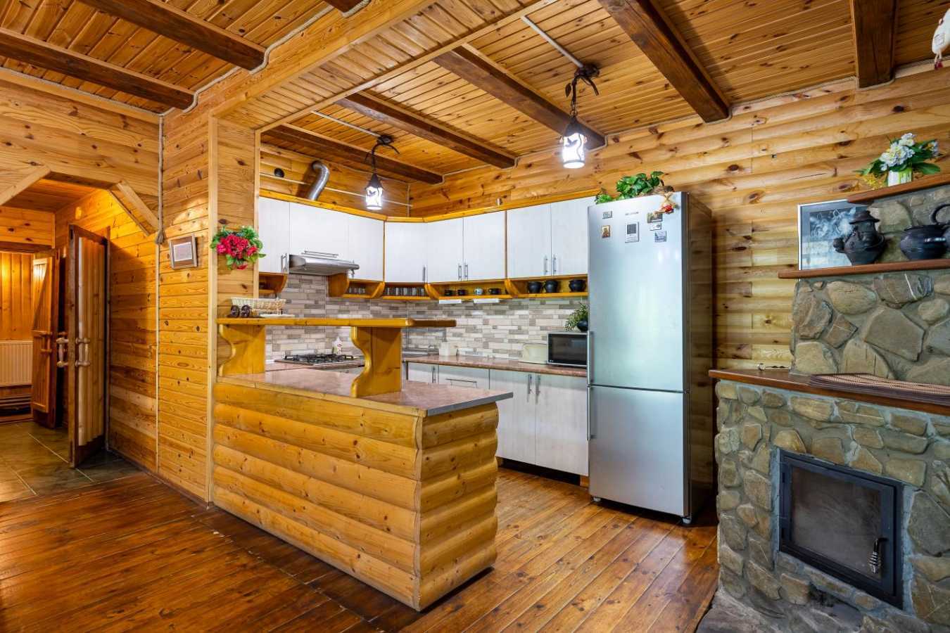 Продажа дома 239 м², Камянка ул.